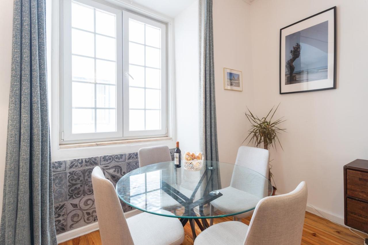 Le Flat | Cais do Sodré Appartamento Lisbona Esterno foto